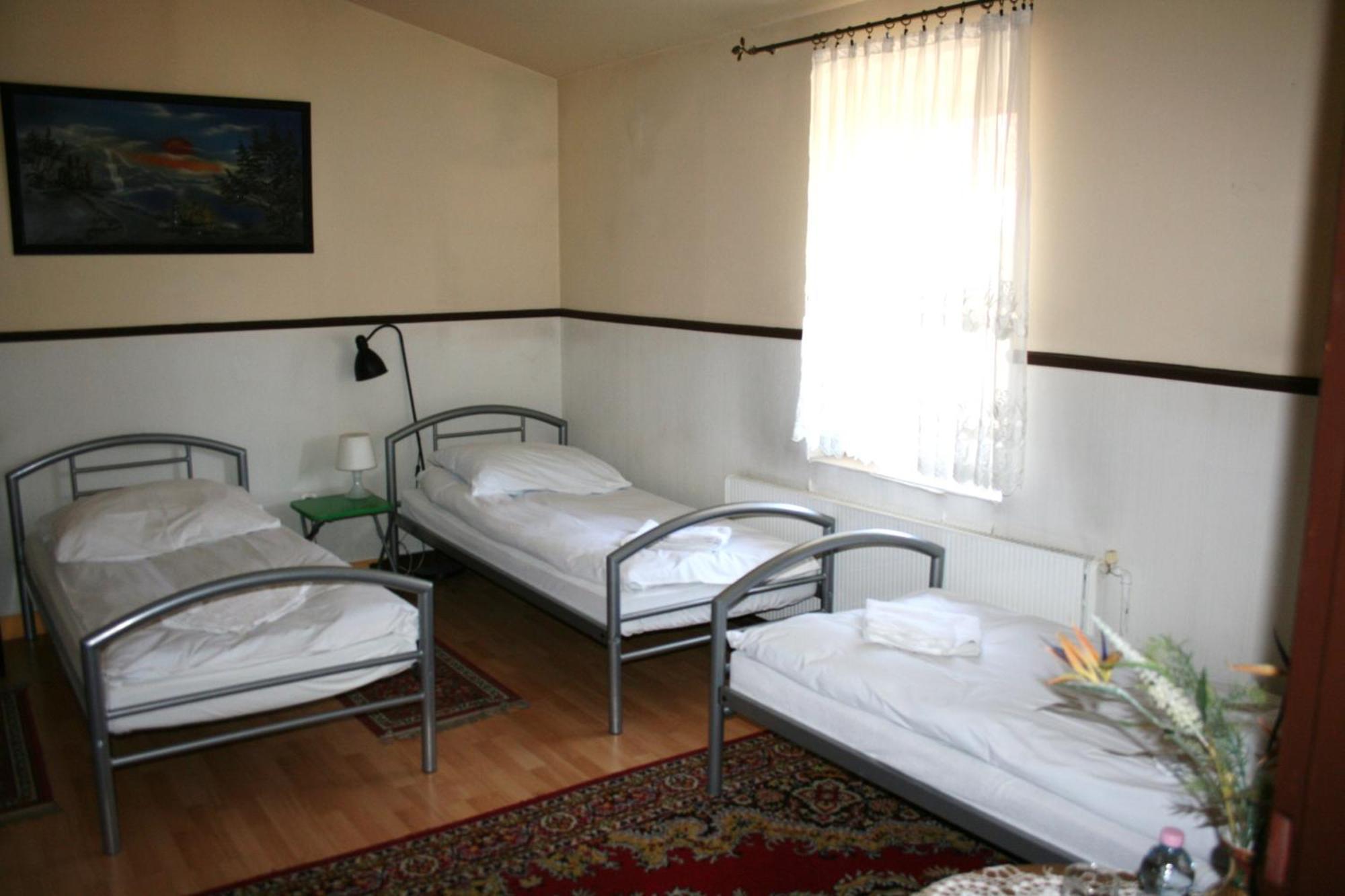 Hotel Komfort Inn - Dwór Hubertus Piekary Śląskie Rom bilde