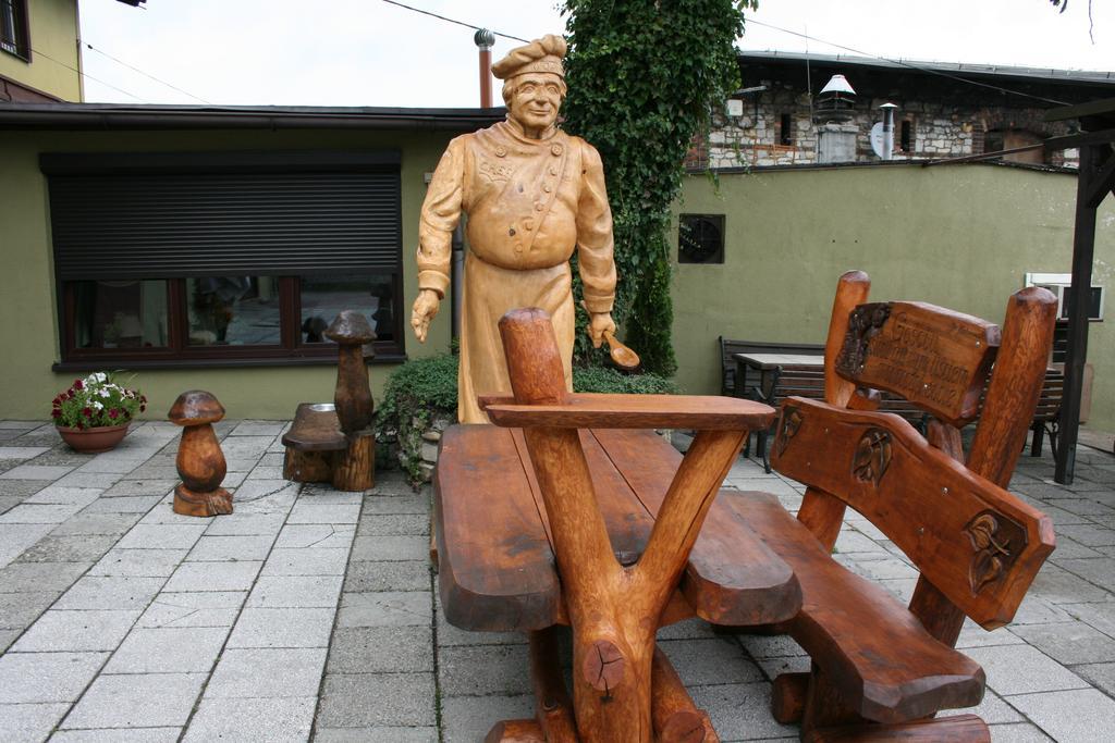 Hotel Komfort Inn - Dwór Hubertus Piekary Śląskie Eksteriør bilde