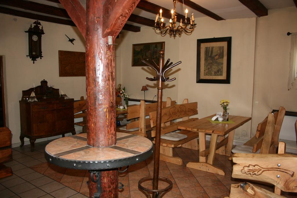 Hotel Komfort Inn - Dwór Hubertus Piekary Śląskie Eksteriør bilde
