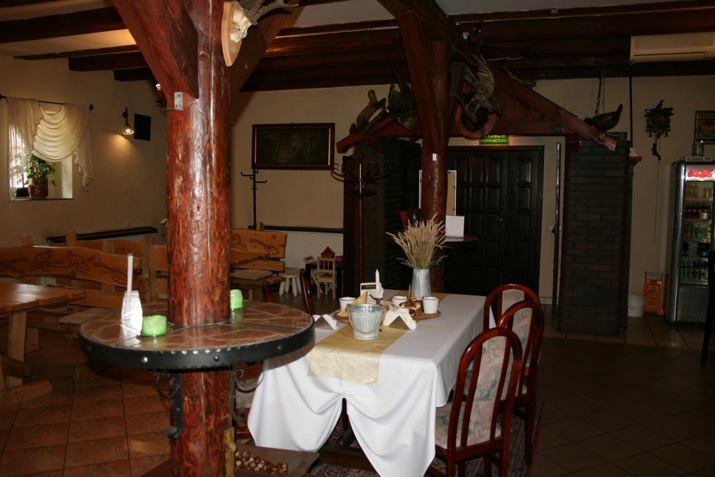 Hotel Komfort Inn - Dwór Hubertus Piekary Śląskie Eksteriør bilde